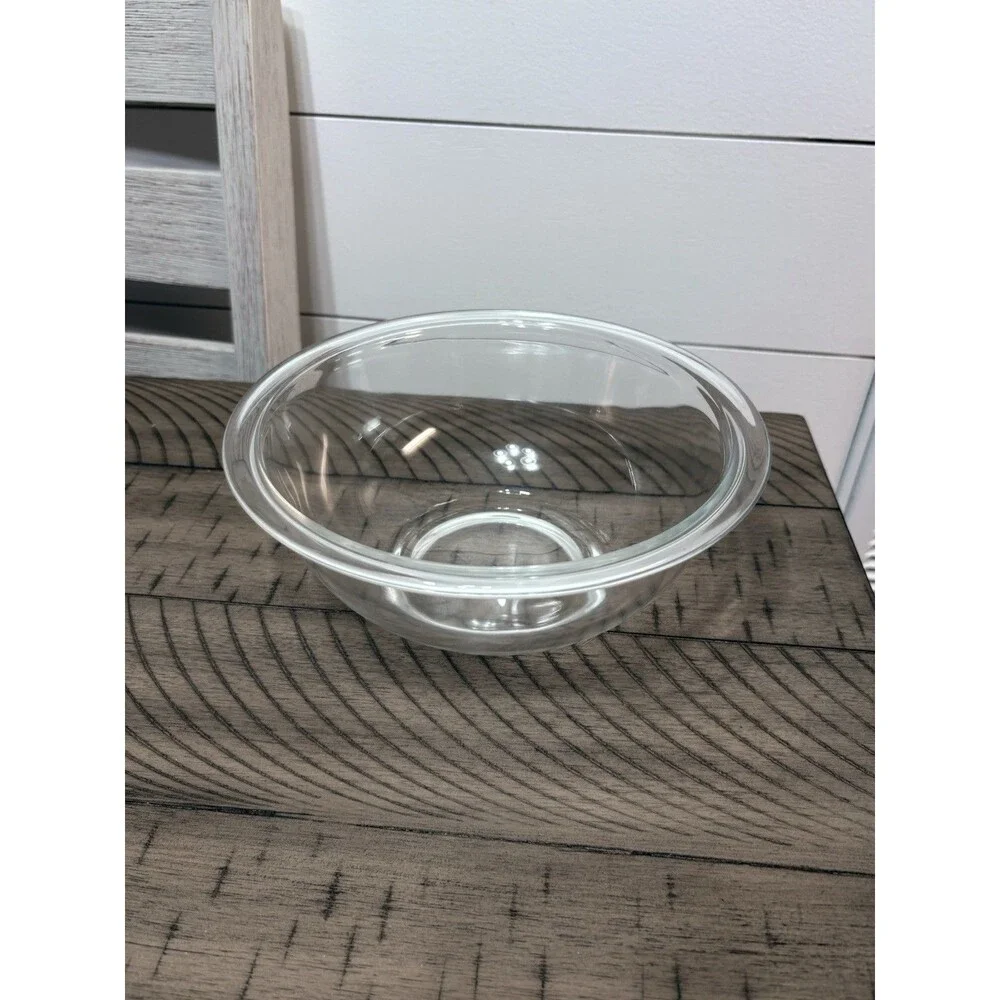 Pyrex #323 1.4 Liter Clear Glass Mixing Serving Bowl Clear by Corning Vintage